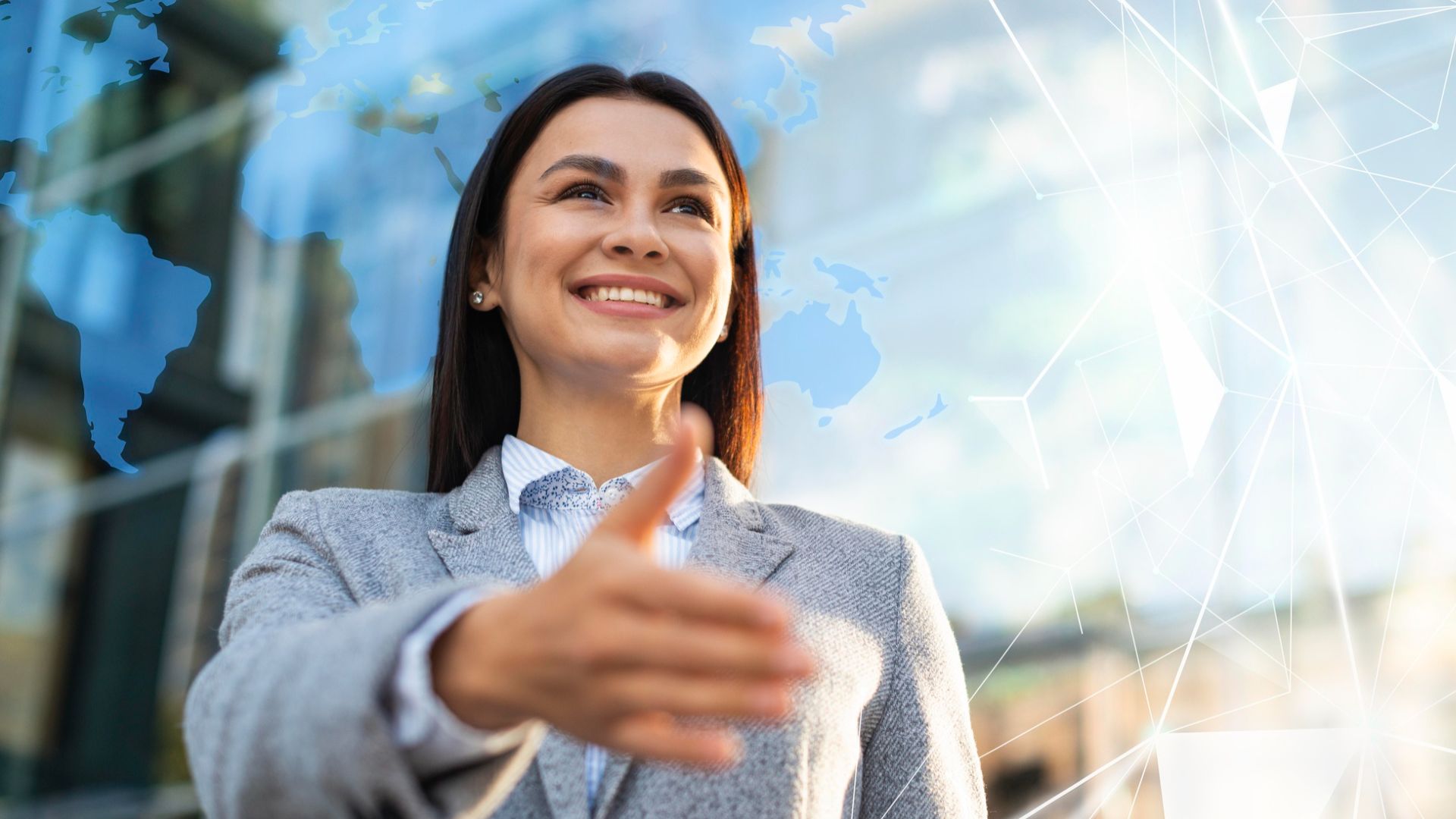 Sebrae e BTG Pactual Revelam Fundo Revolucionário para Catapultar Startups e Pequenos Negócios no Brasil! 1 Mulher de negocios sorrindo