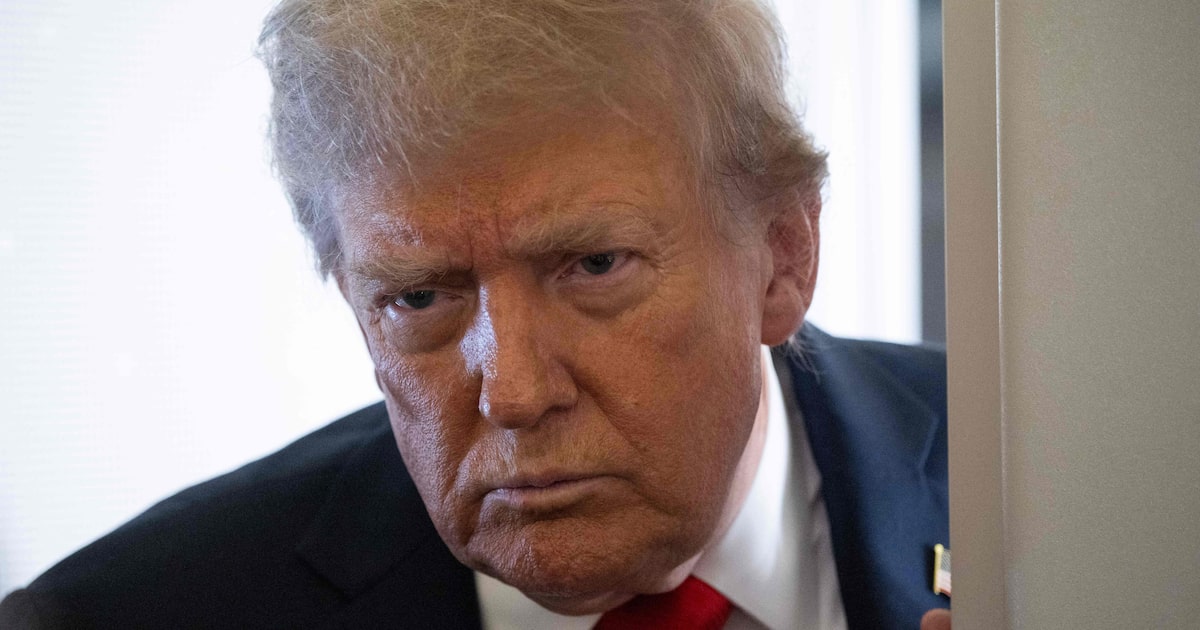 A Revolta Silenciosa: O Comércio Ignora os Ataques de Trump e a China Surfa na Onda! 1 OIAEIXKVPVFVDHRTCIAJMVZBBQ