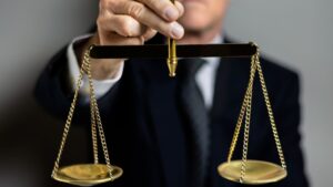 Vitória Surpreendente: Vendedor de Bitcoin Derrota Banco em Batalha Judicial Após Estorno!