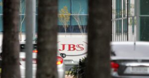 JBS Arremata US$ 100 Milhões para Revolucionar o Bacon e as Linguiças nos EUA!