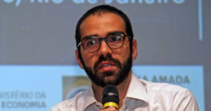 Chegou o momento de agir: Superintendente do BNDES cobra ações decisivas para o meio ambiente!
