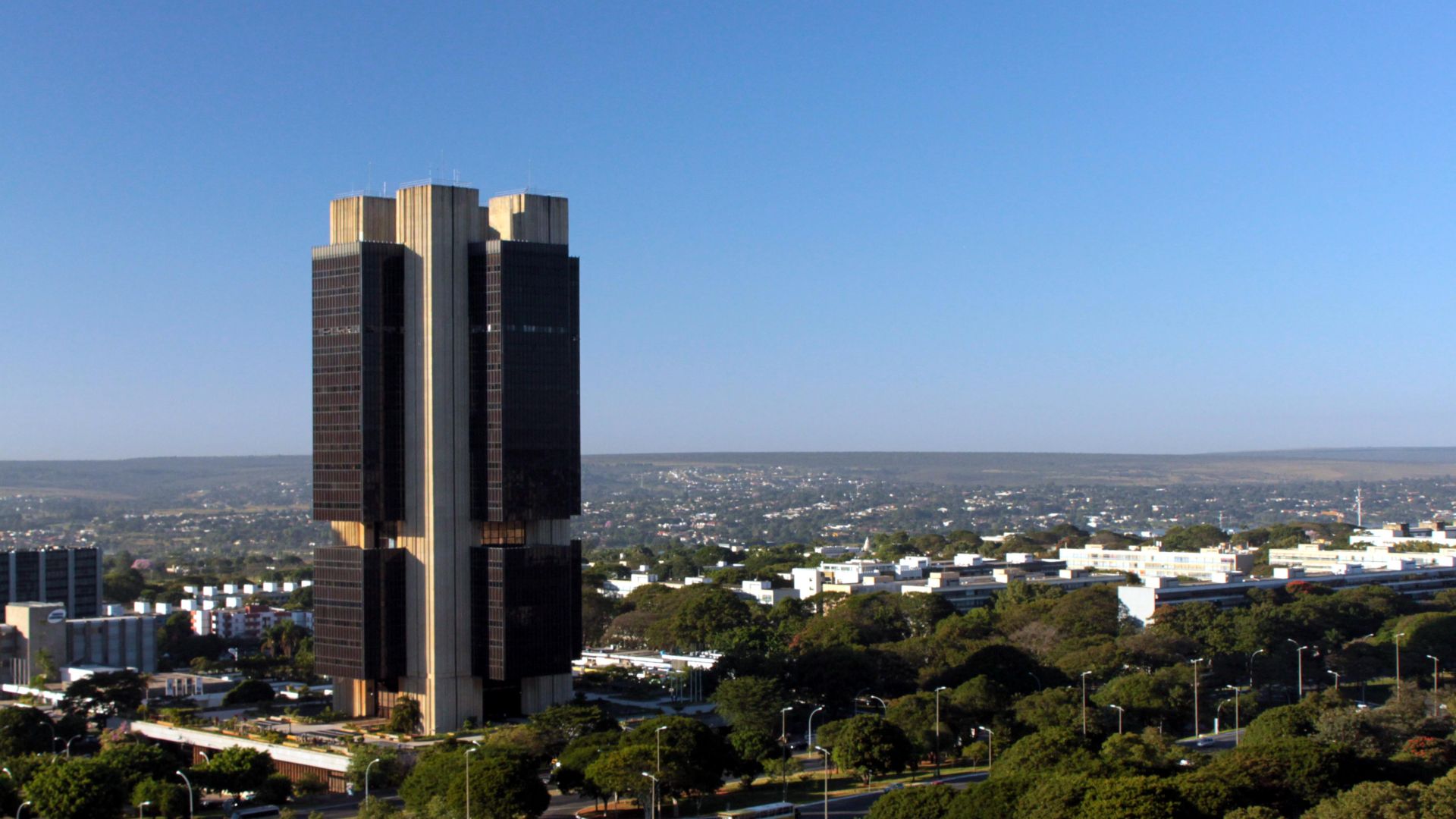 Criptomoedas no exterior: Novo regulamento explosivo em outubro de 2025! 1 Sede do Banco Central do Brasil em Brasilia DF