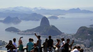 Prefeitura do Rio faz ousada aposta: Curso revela segredos para se tornar um “Investidor de Sucesso” em Bitcoin!