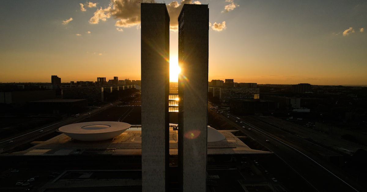 UB7MT5EXQ5GGBOKSU3O7L26H6M