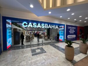 Casas Bahia (BHIA3) Enfrenta Colossal Prejuízo de R$ 555 Milhões no 2º Trimestre!