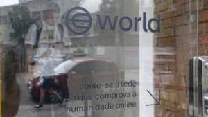 Governo proíbe leitura de íris que premiaria brasileiros com criptomoedas!