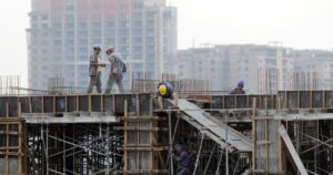 Construtoras Lutam por Mudança na Poupança: R$ 150 Bi em Crédito à Vista!