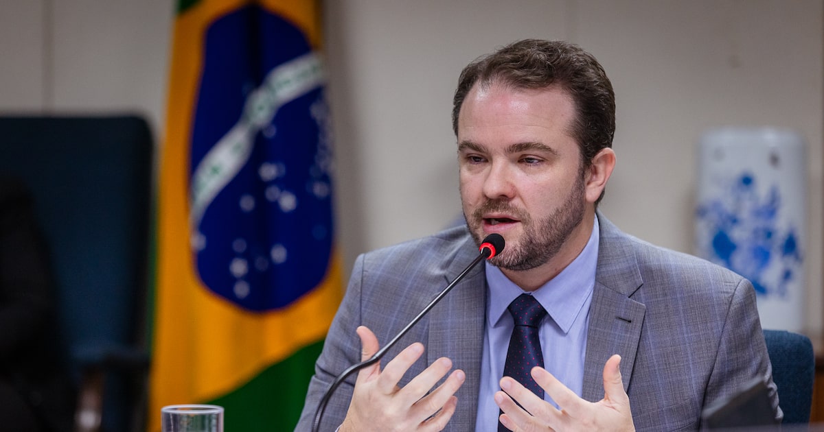 Lula: R$ 9,5 Bilhões a Menos na Meta Fiscal para Combater Tarifas! 1 YPRI5RUTH5E3NDGH4OOLGLUXBE