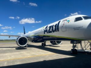 Azul Surpreende com Lucro Astronômico de R$ 709 Mi em Julho!