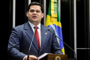 Senado em Sessão Remota Amanhã! Alcolumbre Garante: Plenário Será Desocupado!