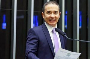 Deputado Clama: Urgente Priorizar Blockchain para Combater Fraudes!