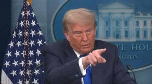 Surto Impressionante: Criptomoeda da Crypto.com Explode 165% com Anúncio Bombástico da Trump Media!