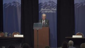 Powell em Jackson Hole: O Alerta que Catapultou o Bitcoin!