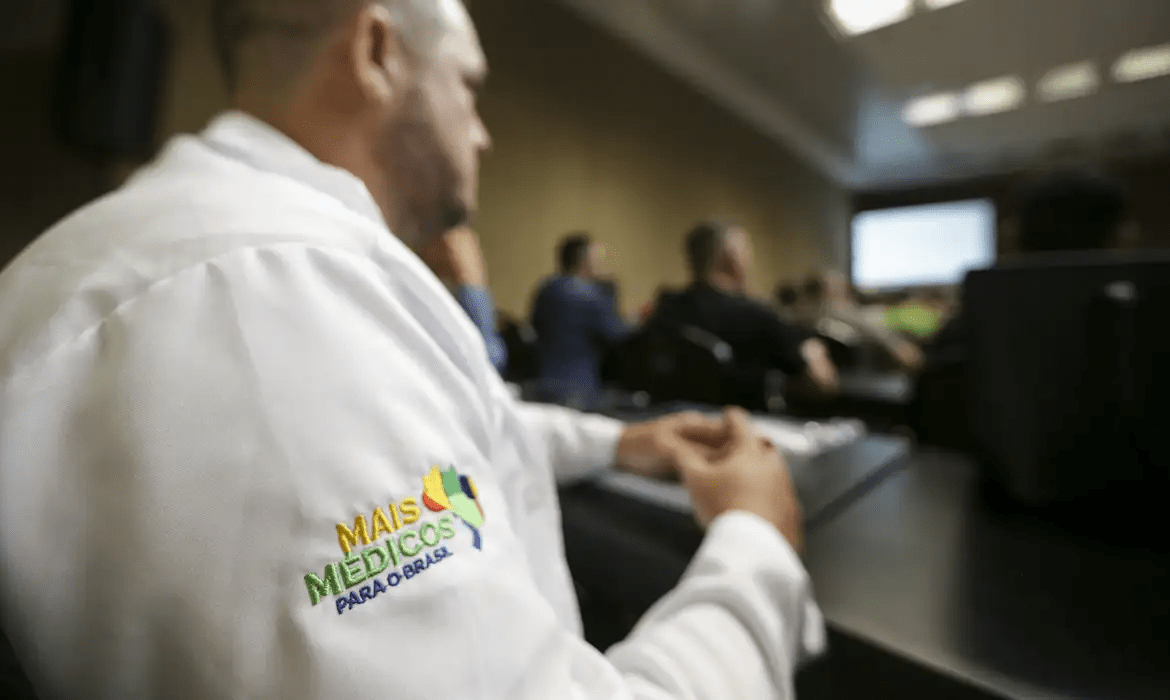EUA Denunciam Mais Médicos: Golpe Diplomático que Usou Médicos Cubanos! 1 mais medicos