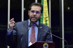 Relator da PEC da Autonomia do BC Decide Não Esperar Galípolo e Revela Texto!