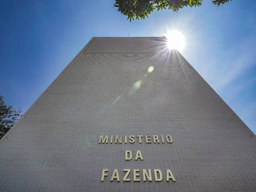 CMN Revoluciona Regras de Crédito para Empresas Sobreviventes do Tarifaço! 1 raf03925 0.webp