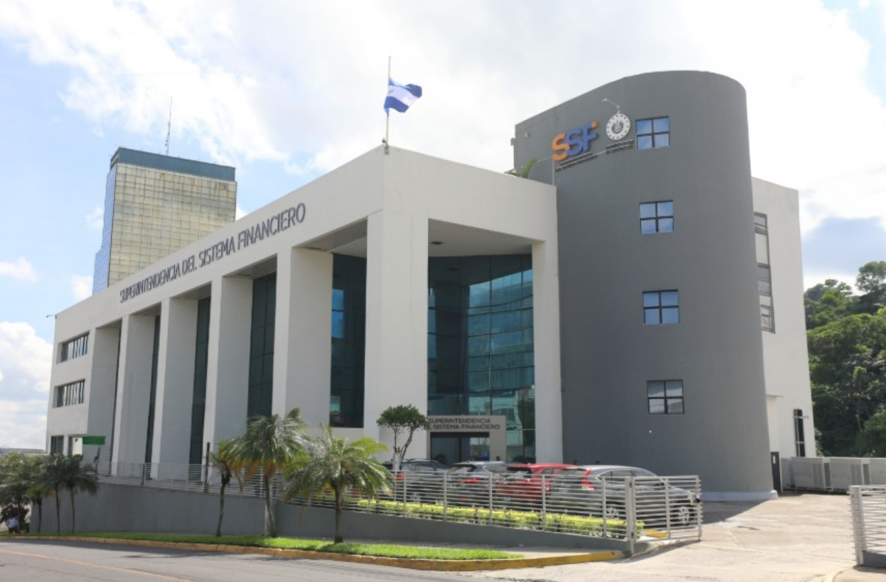 superintendencia do sistema financeiro el salvador