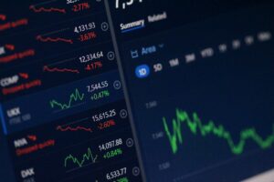 ARK Invest Investe R$ 23,5 milhões em BitMine e Turboça Ações nos ETFs!