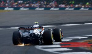 Norris Supera a Ferrari e Toma a Liderança no 2º Treino Livre do GP da Itália!