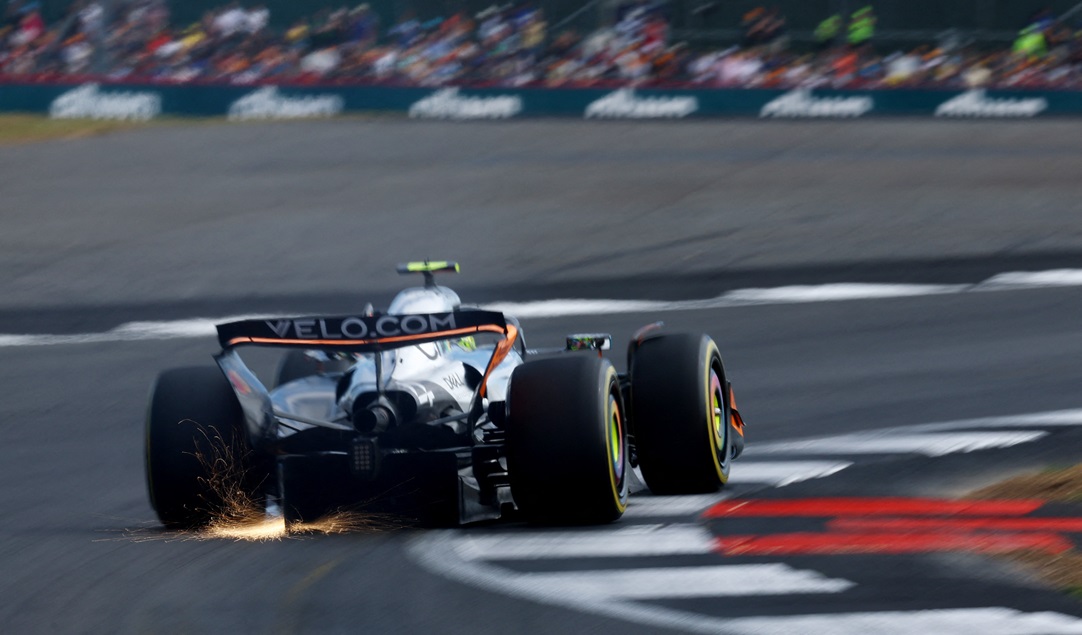 Norris Supera a Ferrari e Toma a Liderança no 2º Treino Livre do GP da Itália! 1 2025 07 04T163353Z 804187470 UP1EL741A0F9T RTRMADP 3 MOTOR F1 BRITAIN