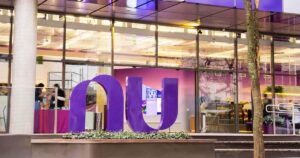 Nubank Surpreende e Desbanca Itaú como a Segunda Maior Poderosa do Brasil!