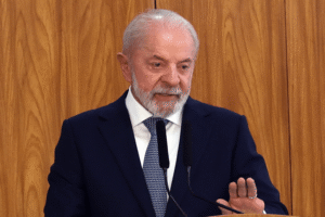 Lula Em Ação: Pronunciamento Surpreendente na TV e Rádio Neste Sábado!