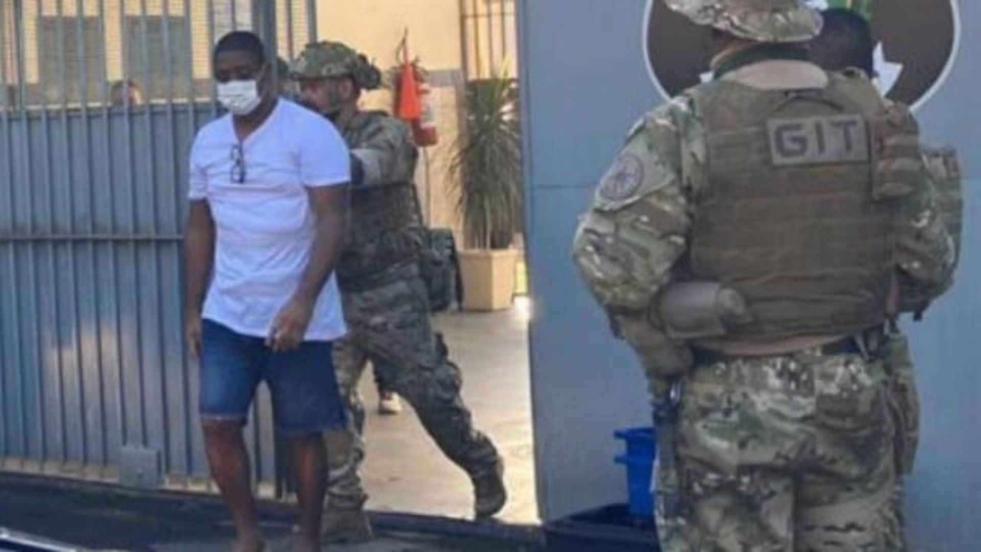 Farao dos bitcoins em transferencia de presidios