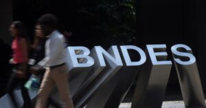 BNDES Libera R$ 46,8 Milhões para Revolucionar o Setor Bancário com IA!