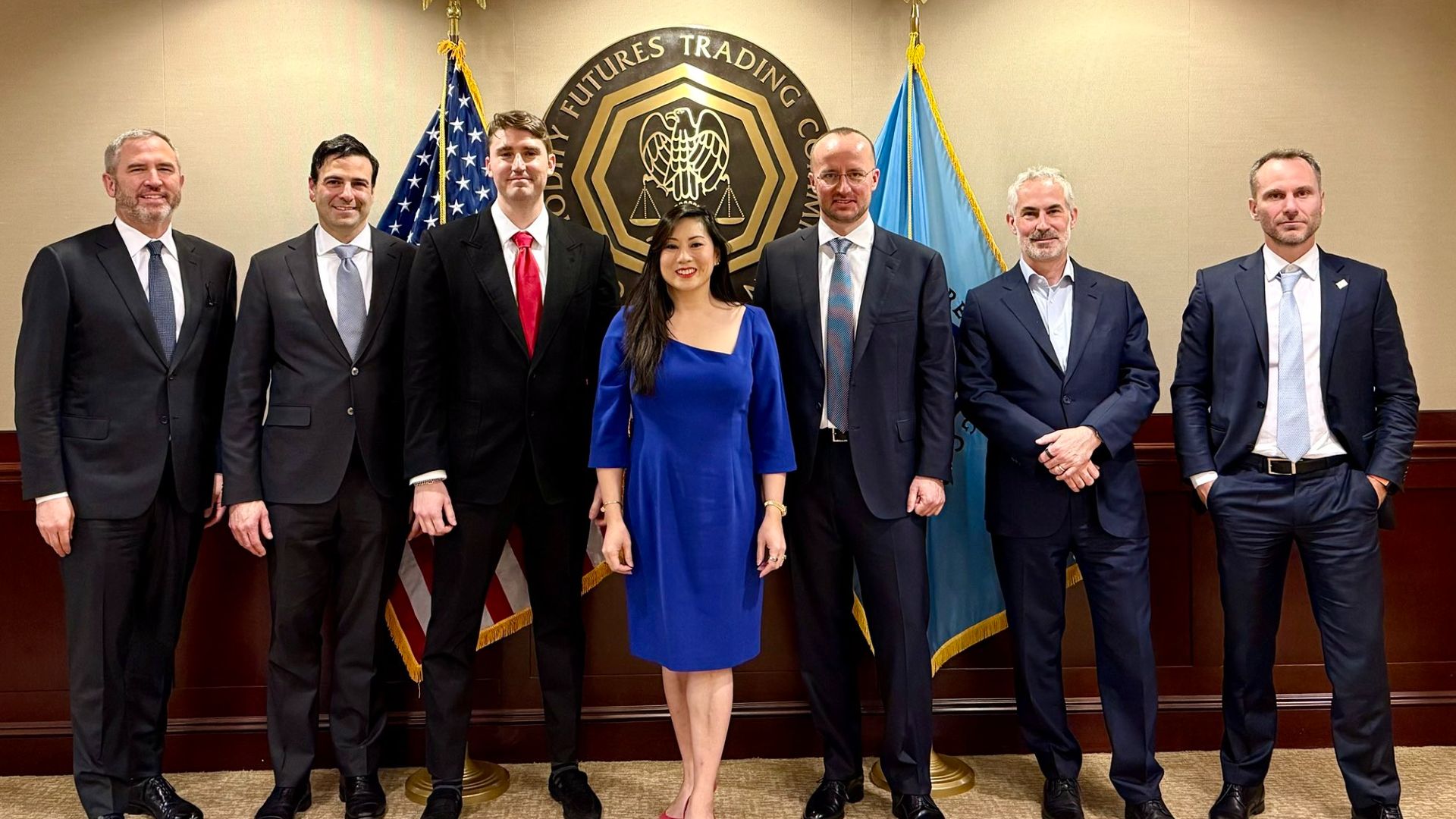 Presidente da CFTC lanca iniciativa para stablecoins com executivos do mercado cripto