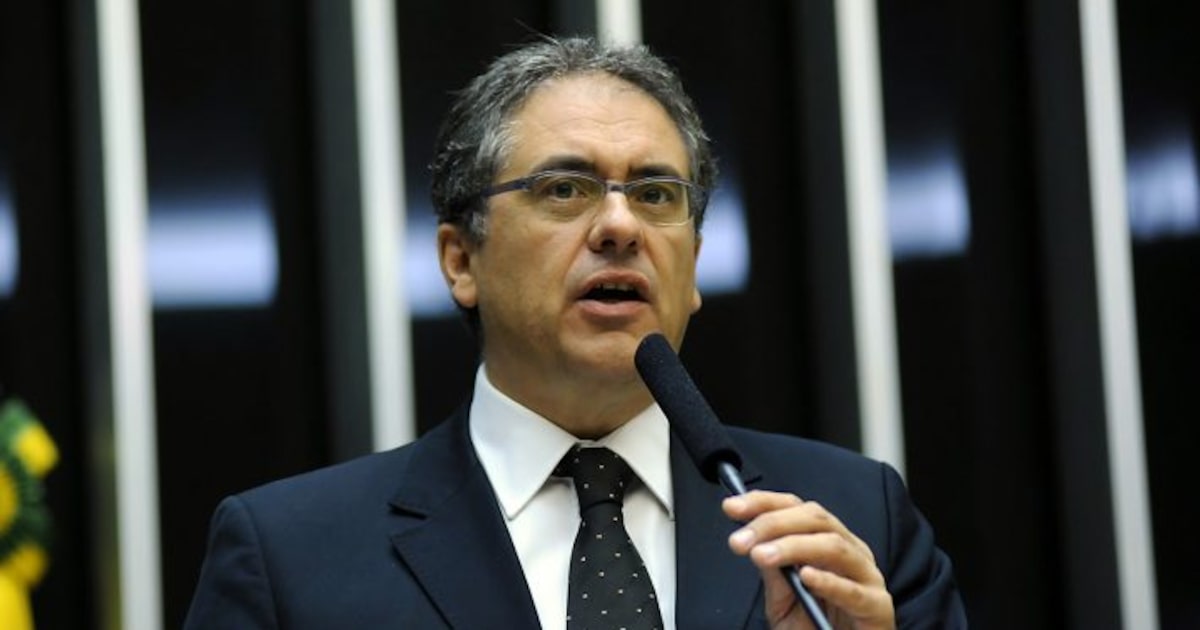 IMPACTO NA ECONOMIA: Relator promete isentar debêntures do imposto de renda! 1 RWVODX4IPZJMXCGBECYFTO3POM
