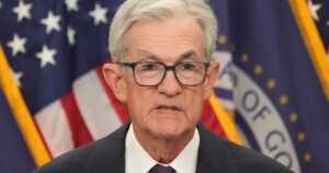 Wall Street Alerta: Corte do Fed é Estratégia de Risco e Duas Novas Reduções à Vista!