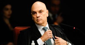Bancos Brasileiros em Alerta: EUA Atingem Moraes com Sanções da Lei Magnitsky!