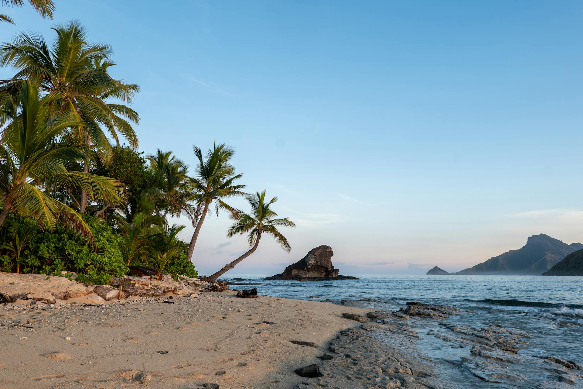 Crise nas Criptos: País da Oceania Proíbe Totalmente Serviços Digitais! 1 fiji
