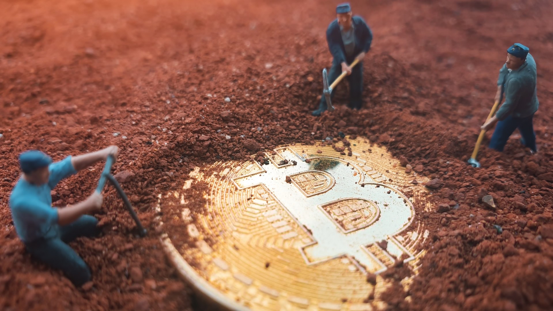 Surto de Sorte: Minerador Fatura R$ 1,9 Milhão em Bitcoin a Cada Século! 1 minerador bitcoin 1