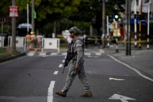 FARC em Alerta: Dissidência Promete Resposta ao Ataque dos EUA Após Aviso de Trump!