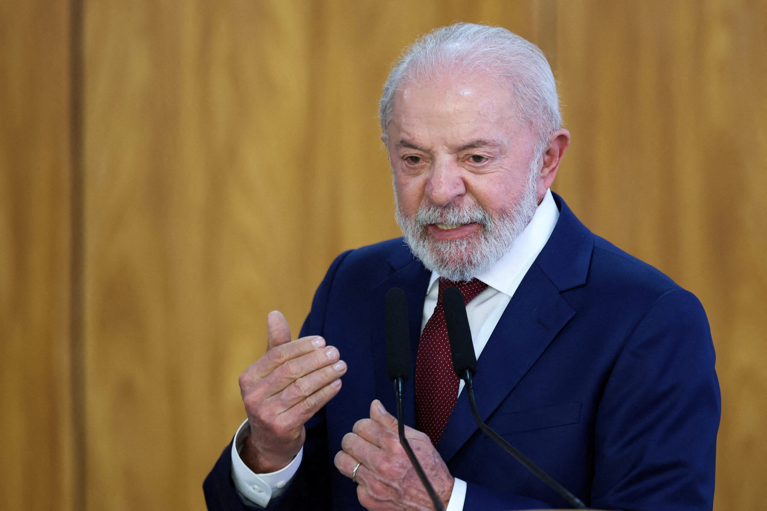 Crise na PF: Emissão de passaportes pode ser suspensa por falta de grana! 2 2025 09 08T221837Z 1 LYNXNPEL87134 RTROPTP 4 BRAZIL NIGERIA PETROBRAS scaled