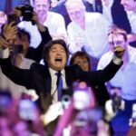 Milei Celebra Vitória e Convoca Governadores para Acelerar Reformas Urgentes! 1 2025 10 27t013628z 1007295347 rc21khank483 rtrmadp 3 argentina election