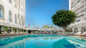 Copacabana Palace: O 11º Hotel do Mundo que Chocou a Concorrência! 5 CAPAS LIFESTYLE 2