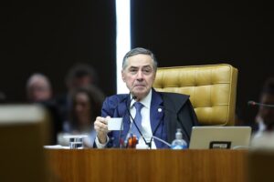 Choque no STF: Barroso Renuncia e Deixa o Cargo de Ministro! 14 LUIS ROBERTO BARROSO stf