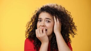 Bitnest: A Sombria Conexão com Nui Social e a Pirâmide de Criptomoedas!