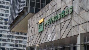 Petrobras dispara: Produção de petróleo aumenta 18,4% no 3T25 e mais da metade vai para a China! 6 Petrobras PETR4. Foto iStock