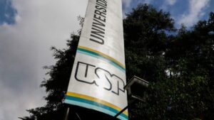 A Surpreendente Universidade Chilena que Superou a USP e Mudou o Jogo na América Latina!