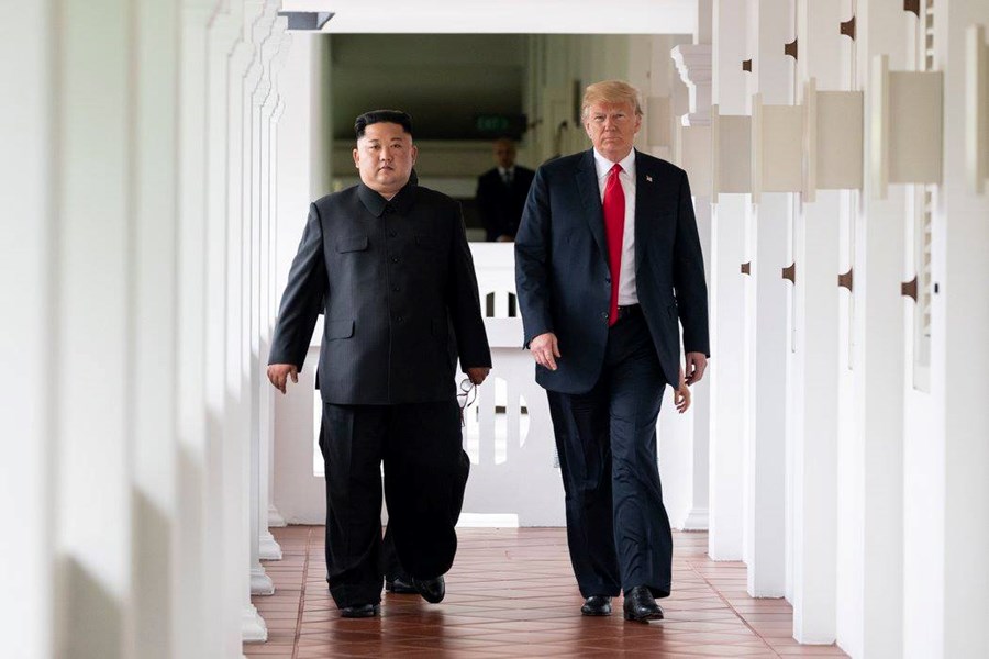 Coreia do Norte Lança Míssil em Surpresa Anticipando Visita de Trump! 2 donald trump kim jong un