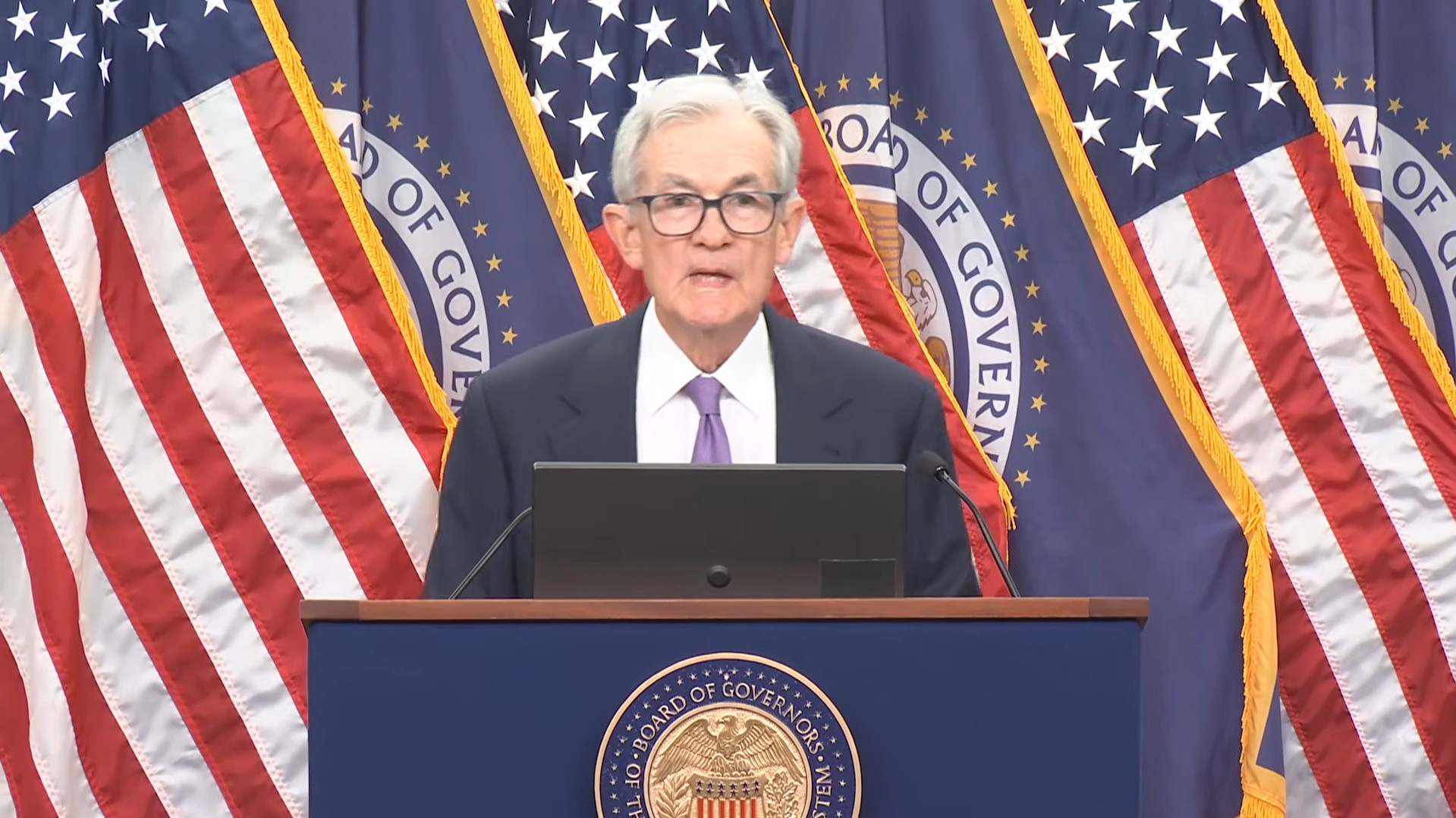 Fed reduz taxa de juros em 0,25%, mas Bitcoin despenca! 2 jerome powell fed