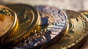 Binance e OKX Eliminam Vários Pares de Cripto; Confira a Lista Chocante!