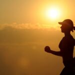 Revolução na Saúde: Remédio Sem Hormônios Surge para Combater Ondas de Calor! 1 running 573762 1280