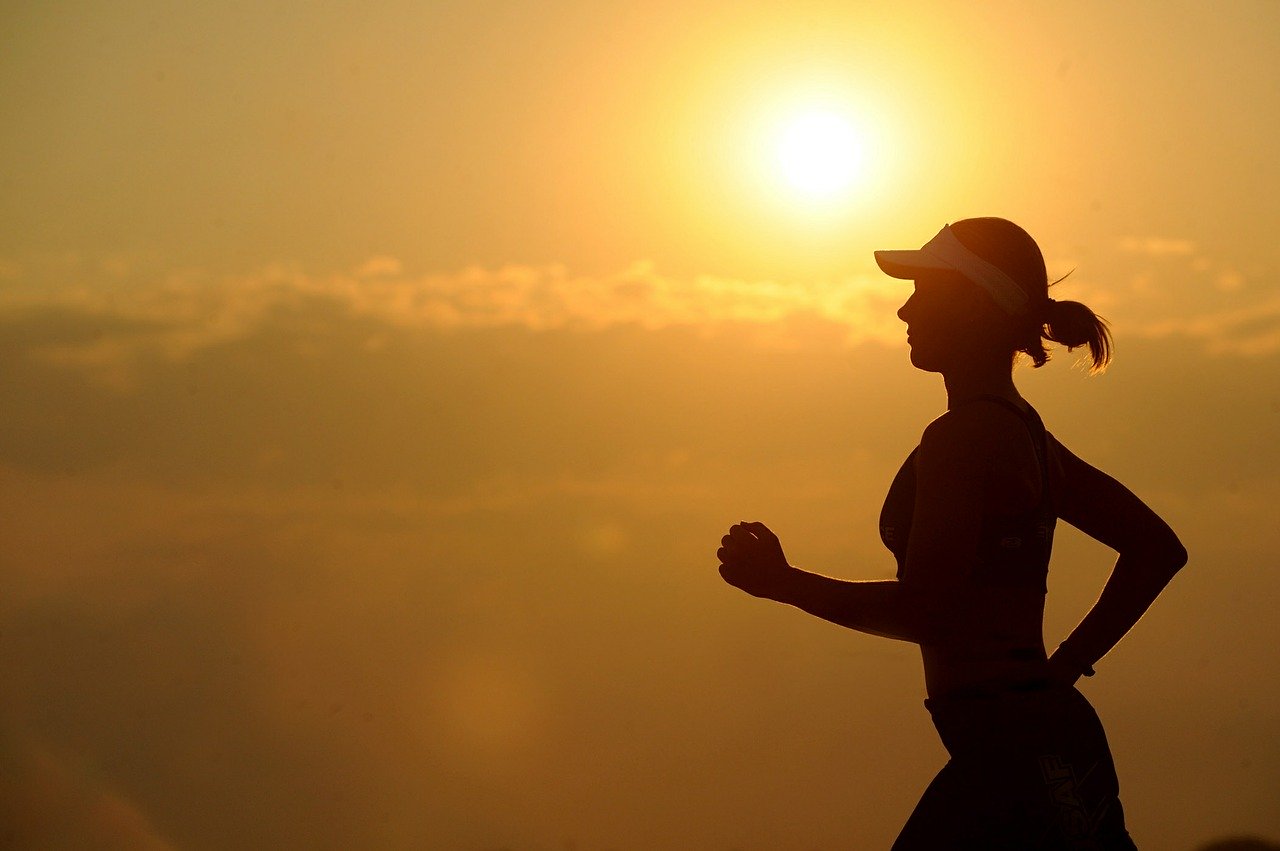 Revolução na Saúde: Remédio Sem Hormônios Surge para Combater Ondas de Calor! 2 running 573762 1280