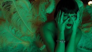 Taylor Swift quebra barreiras: 100 milhões de álbuns vendidos e “The Life of a Showgirl” promete catapultar novos recordes!