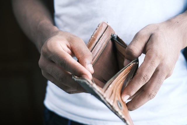 Quatro Anos Depois: A Verdade Surpreendente da Lei do Superendividamento! 1 towfiqu barbhuiya 3aGZ7a97qwA unsplash