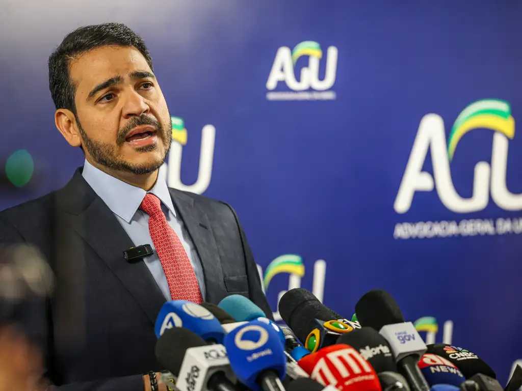 Messias ao STF: Elogios a Alcolumbre e Ouvidos Abertos às Críticas dos Senadores! 1 0d9a3353.webp